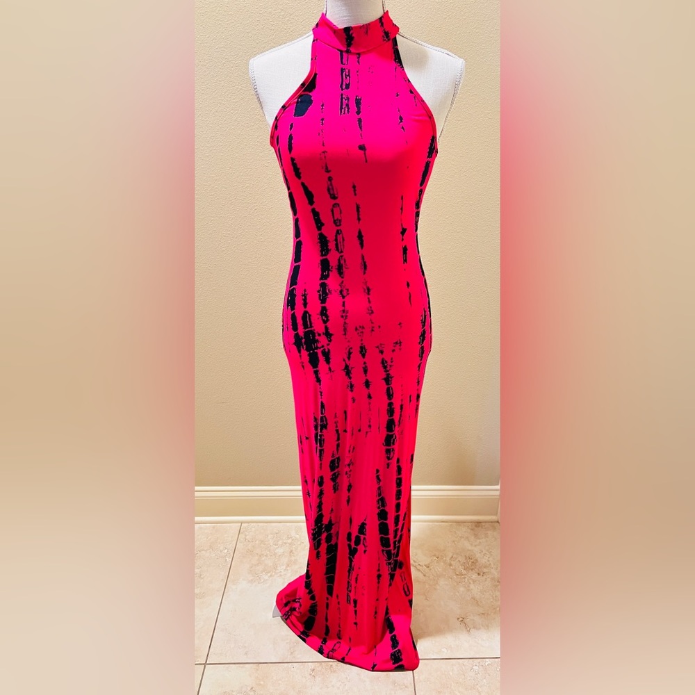 Tie Dye Soft Knit Maxi Dress. Size Small. NWT